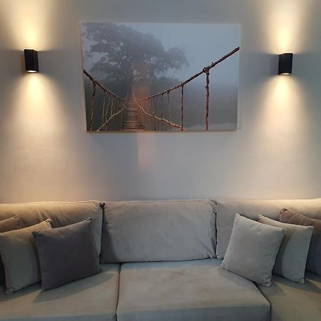 Vlore Luxury Apartaments "Fael" Exterior photo
