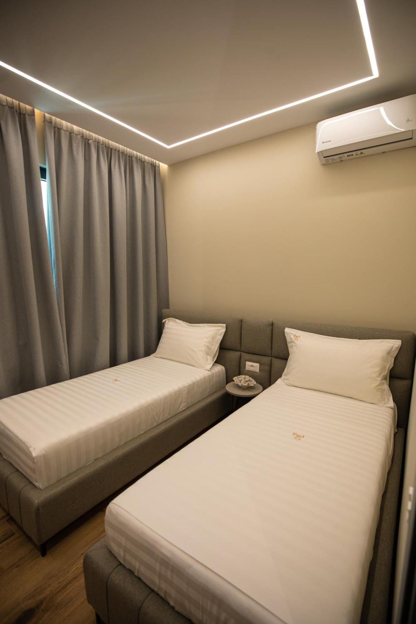Vlore Luxury Apartaments "Fael" Exterior photo