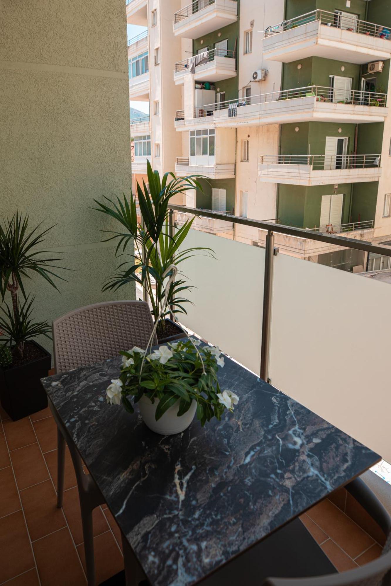 Vlore Luxury Apartaments "Fael" Exterior photo