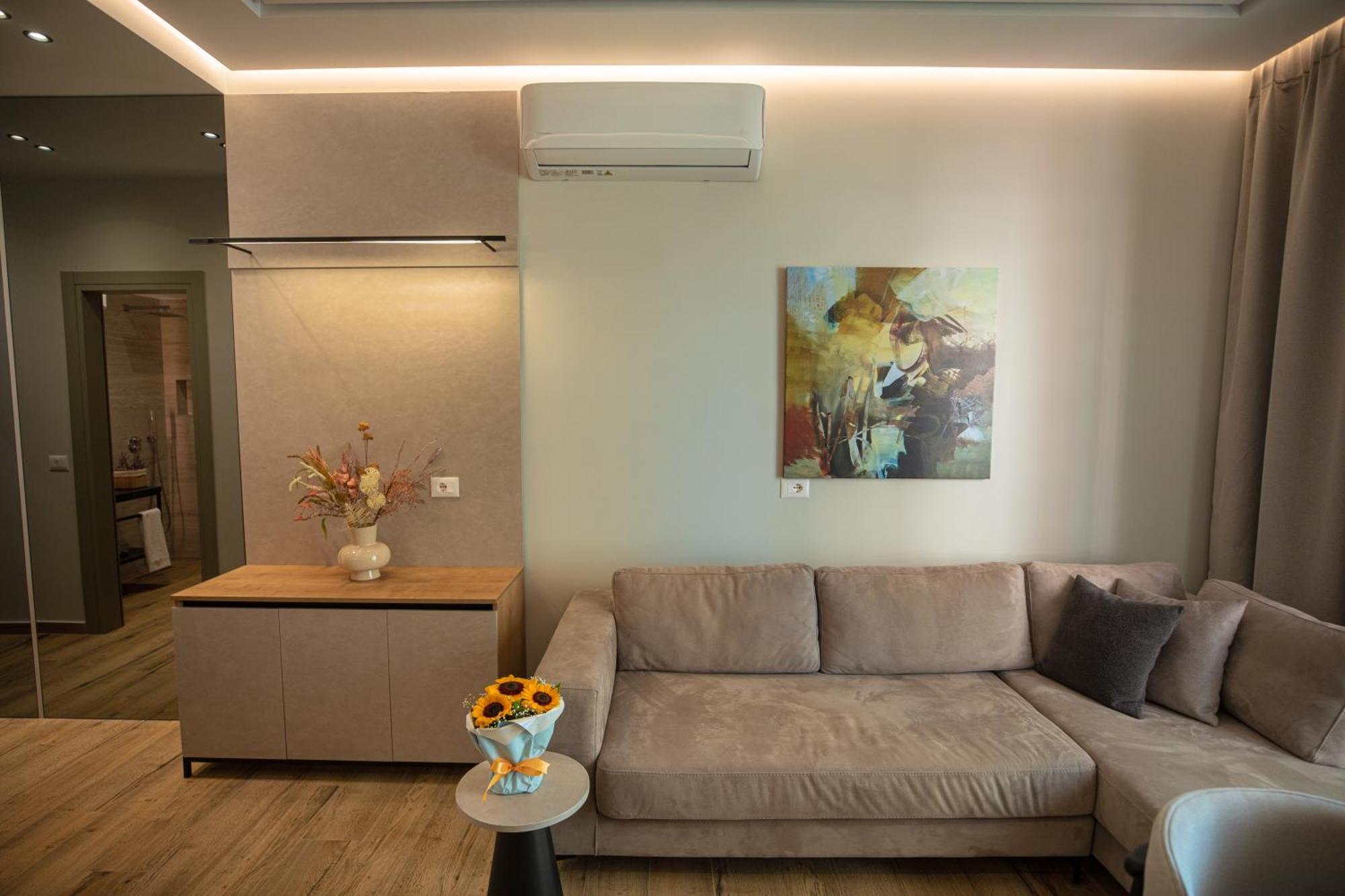 Vlore Luxury Apartaments "Fael" Exterior photo