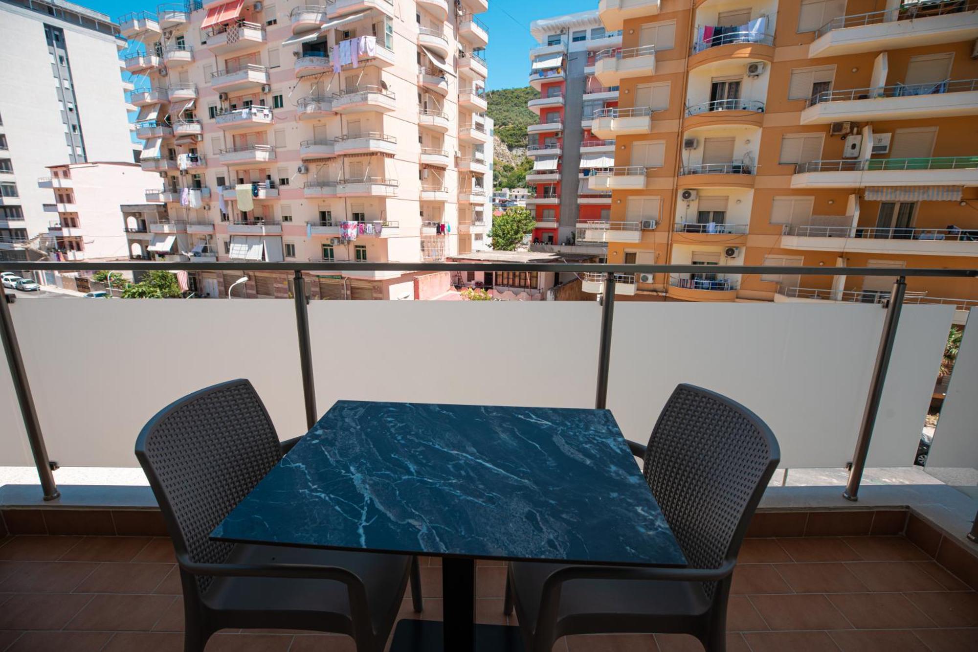 Vlore Luxury Apartaments "Fael" Exterior photo